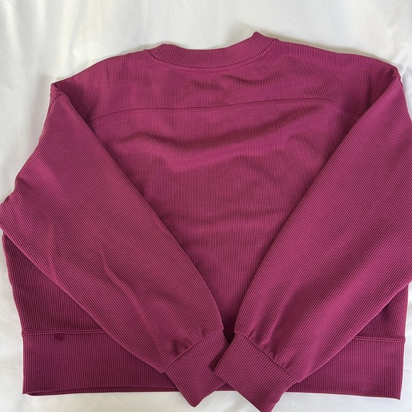 lululemon Softstreme Perfectly Oversized Cropped Crew - Size 6 - Picture 5 of 6